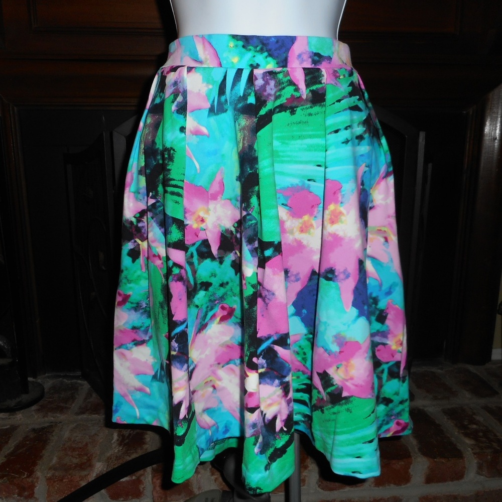 Tropical Skirt with Pockets